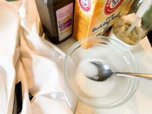 DIY: Shirt whitening
